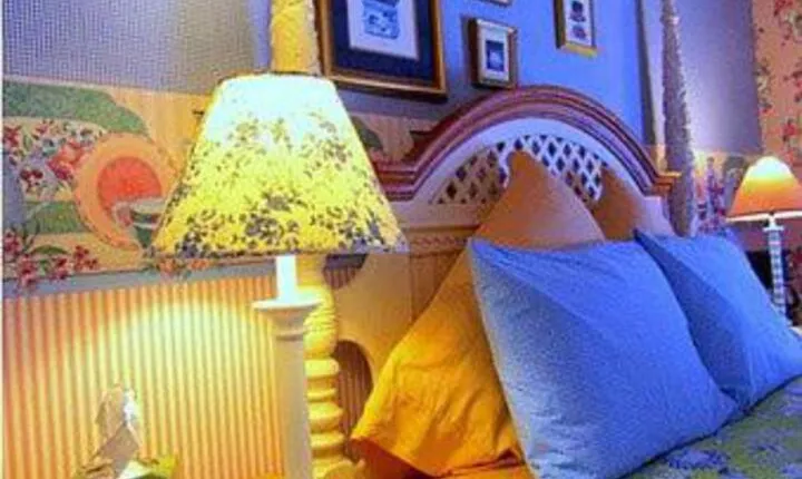 Shamrock Thistle & Crown BB