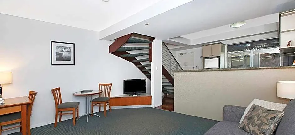 Comfort Inn & Apartments Northgate Airport