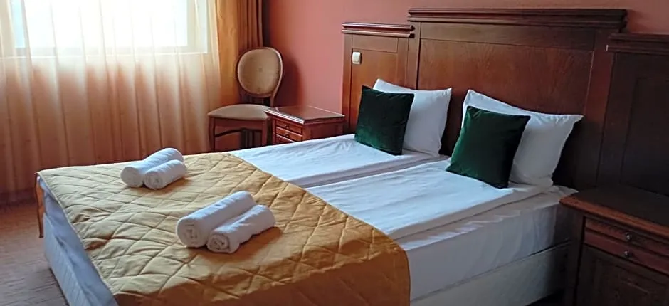 Hotel Bolyary