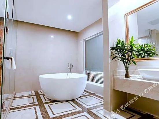 Vienna Hotel (Fuzhou Lichuan Kangshu Branch)