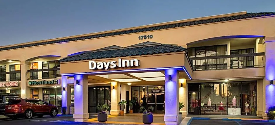 Days Inn & Suites by Wyndham Artesia