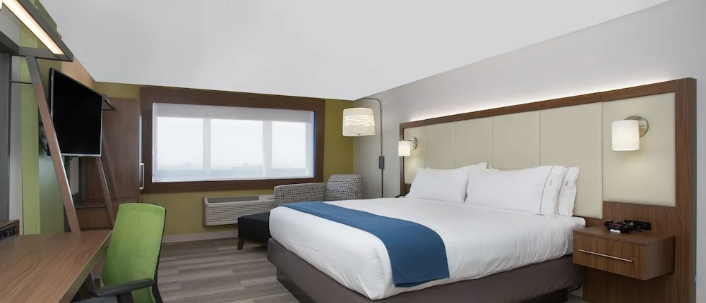 Holiday Inn Express & Suites Hammond
