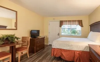 Destin Studio Beach Across the Street