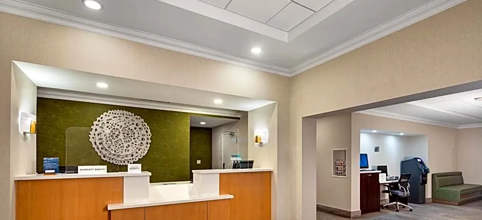 Fairfield Inn by Marriott Toronto Oakville