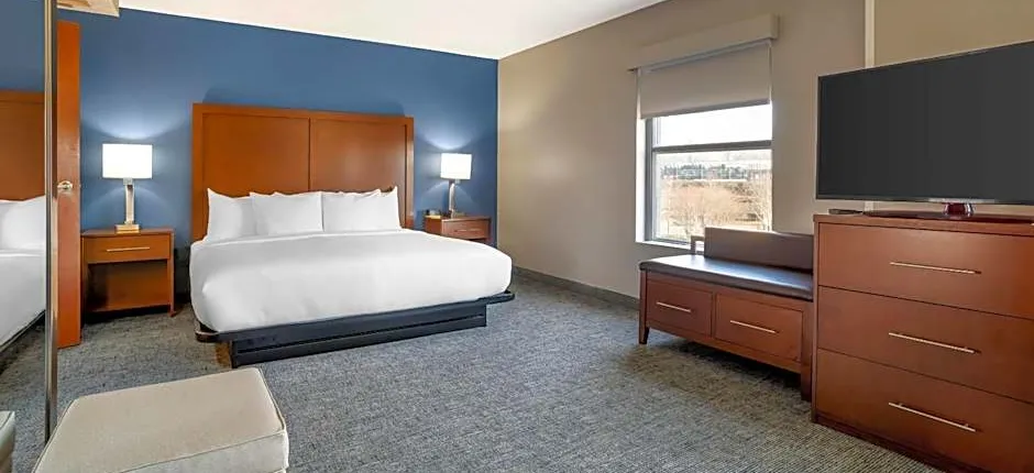 Comfort Suites near Birkdale Village - Huntersville