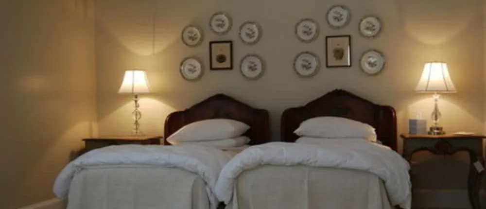 The Cottage Bed & Breakfast