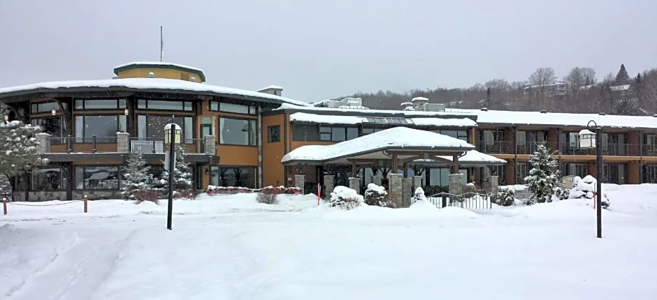Le Manoir Du Lac Delage