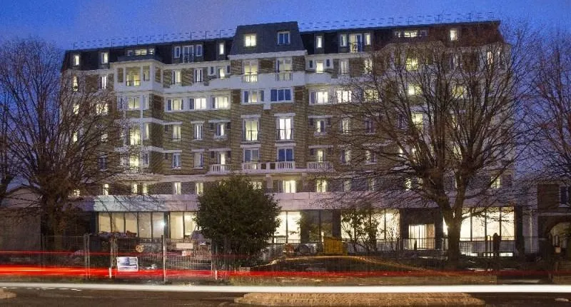 Executive Hotel Paris Gennevilliers
