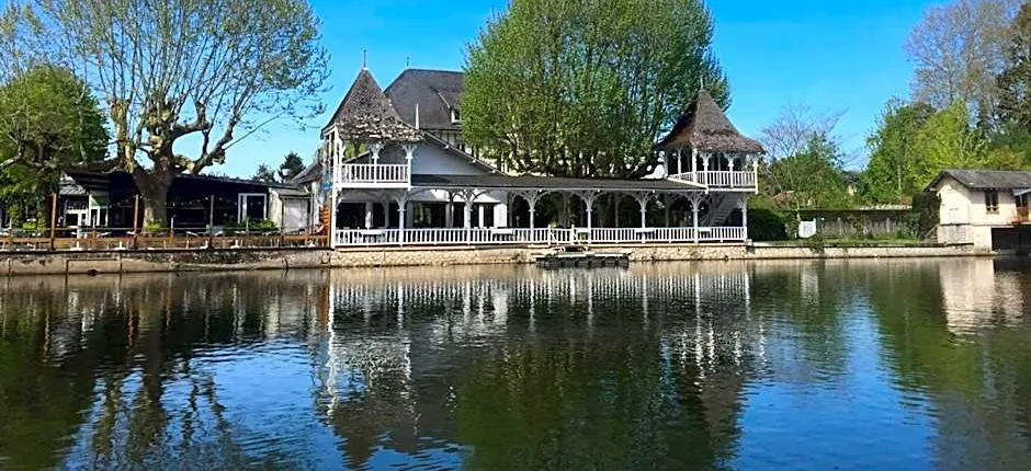 Hotel Restaurant Pavillon Bleu