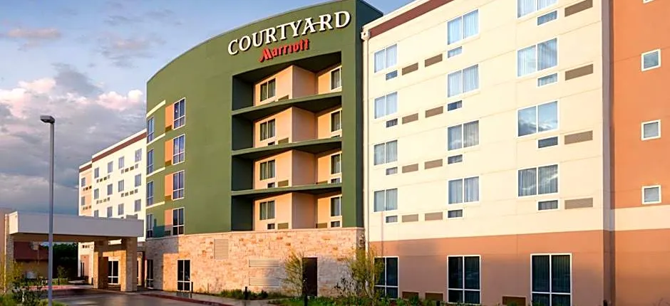 Courtyard by Marriott Dallas Plano/The Colony