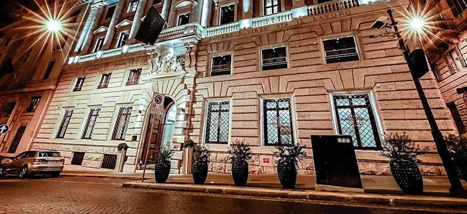 Aleph Rome Hotel, Curio Collection By Hilton