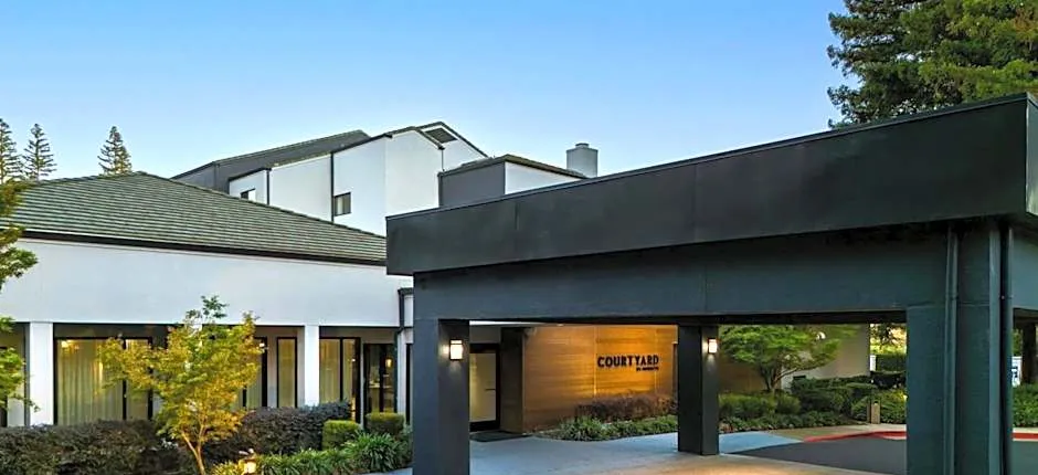 Courtyard by Marriott Sacramento Airport Natomas