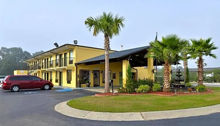 Americas Best Value Inn St. George, SC