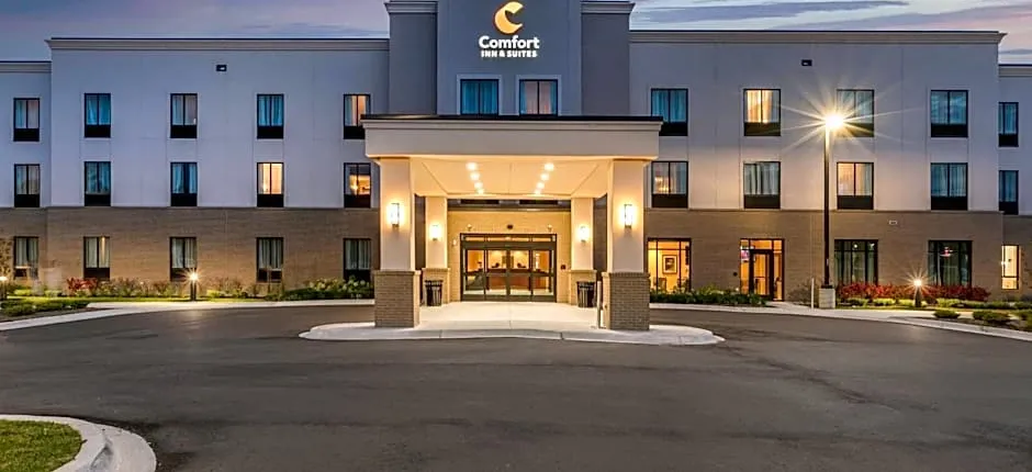 Comfort Inn & Suites Clarkston Pine Knob Area