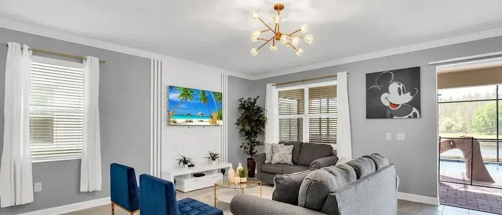 Magical Mickey Home 8 Minutes to Disney Stl109