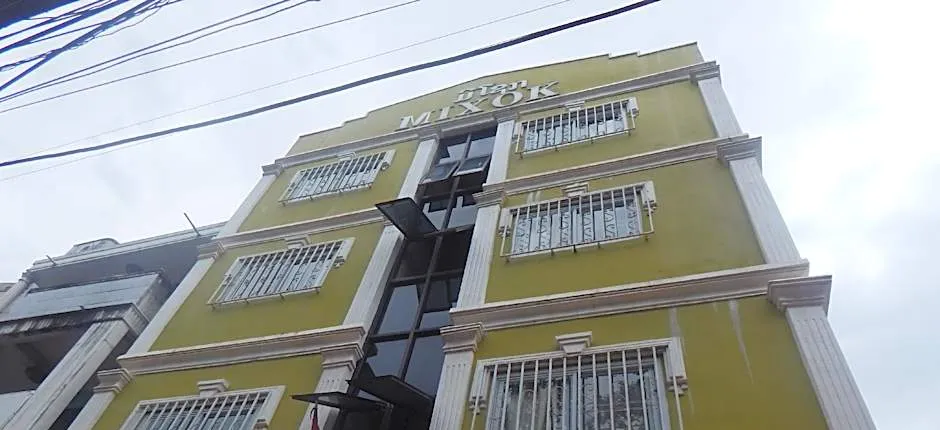 Mixok Inn