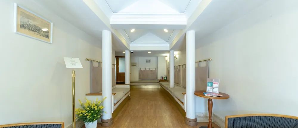 Hotel Leopardi