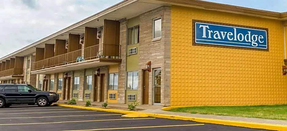 Travelodge by Wyndham Bloomington
