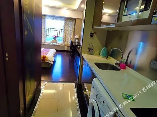 Erjana Apartment (Guangzhou Kehui Jingu Shenzhou Road Metro Station)