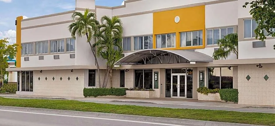 Days Inn by Wyndham Miami Airport North