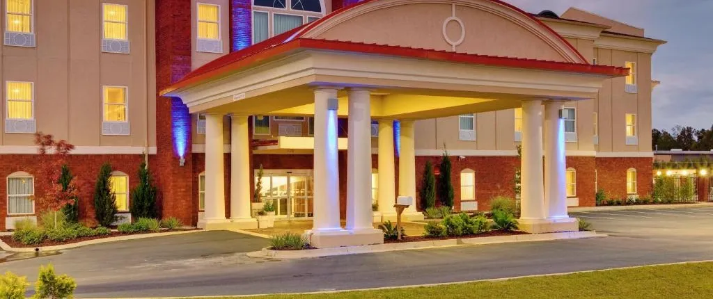 Holiday Inn Express McComb, an IHG Hotel