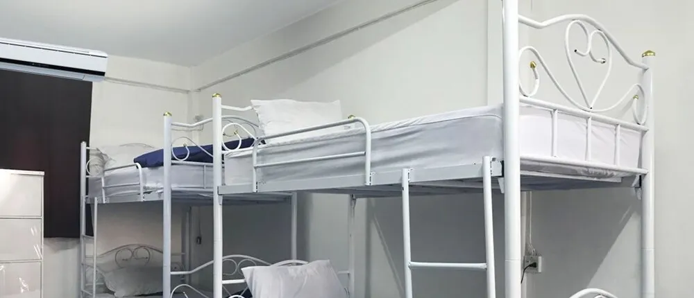 Omarthai Hotel - Hostel