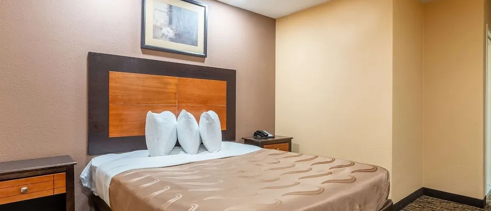 Quality Inn Lees Summit Kansas City