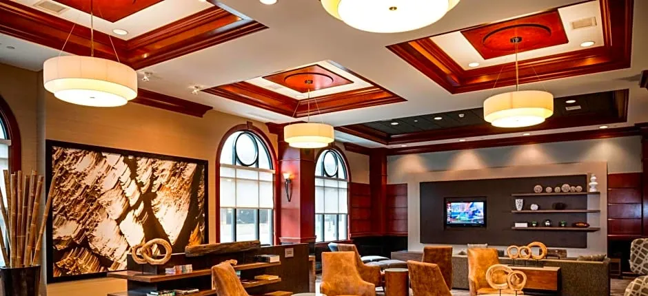 Courtyard by Marriott Norfolk Downtown