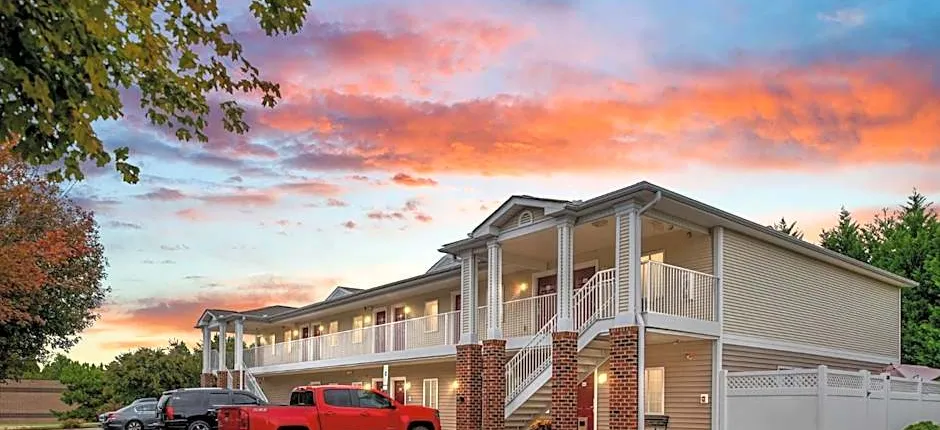 Affordable Suites Conover / Hickory