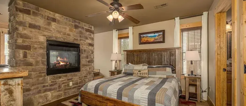 Hilltop Haven - Four Bedroom Chalet