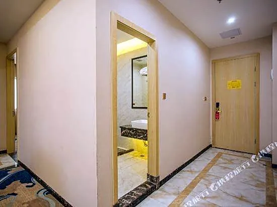 Hawaii International Hotel (Shenzhen Fuyuan Exhibition)
