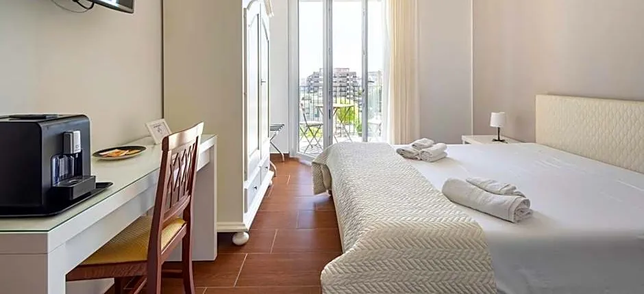 Panoramic Rooms