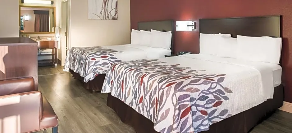 Red Roof Inn Tupelo