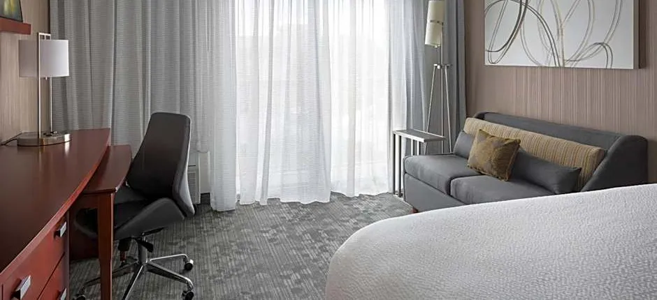 Courtyard by Marriott Philadelphia Devon/Villanova