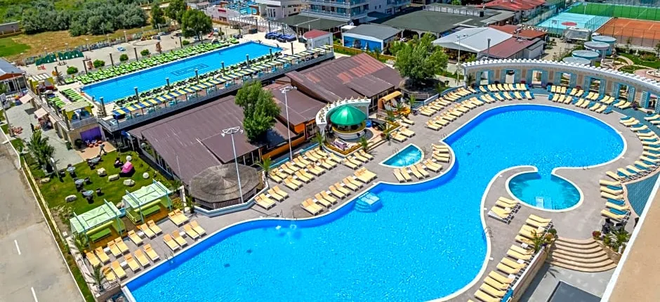 Phoenicia Luxury Hotel