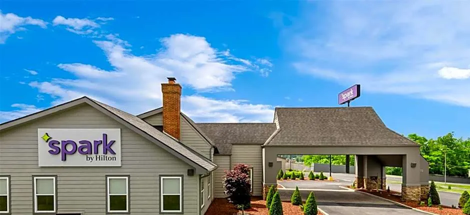 Spark by Hilton Wytheville Holston Rd I 81