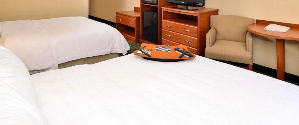 Hampton Inn & Suites St. Louis-Edwardsville