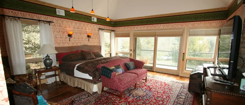 Alpenhof Bed and Breakfast