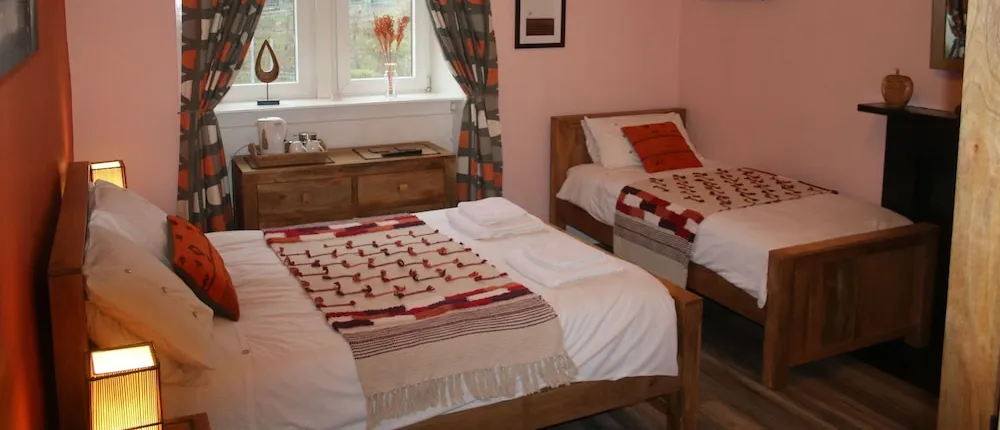 Dalmore Lodge Guest House
