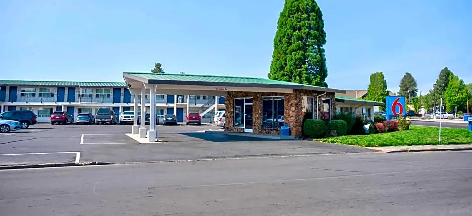 Motel 6-Bend, OR