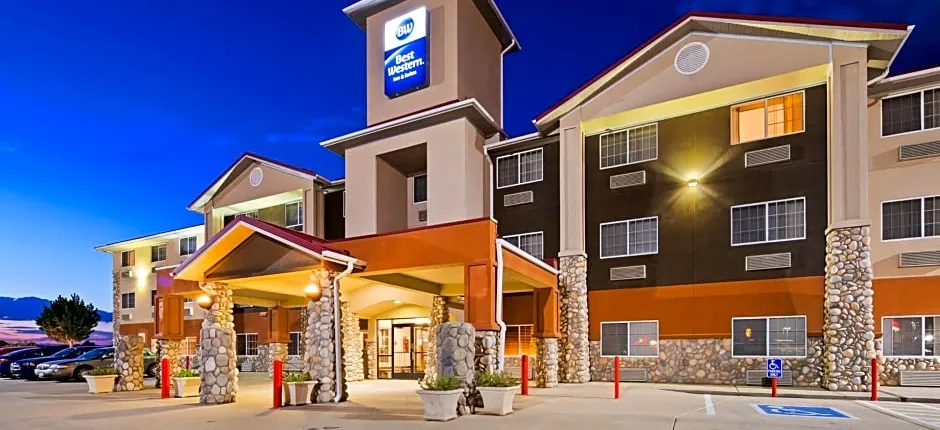 Best Western Firestone Inn & Suites