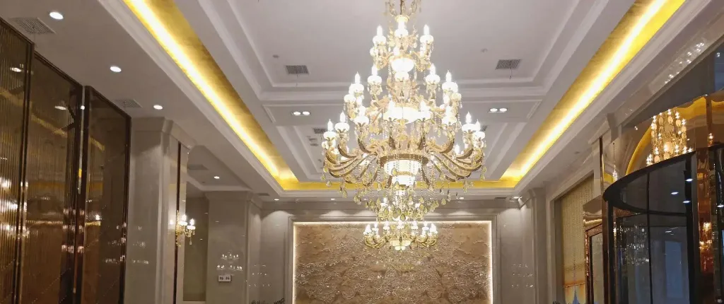 Vienna International Hotel (Wuhan Yangsi Port Yangtze River Bridge)