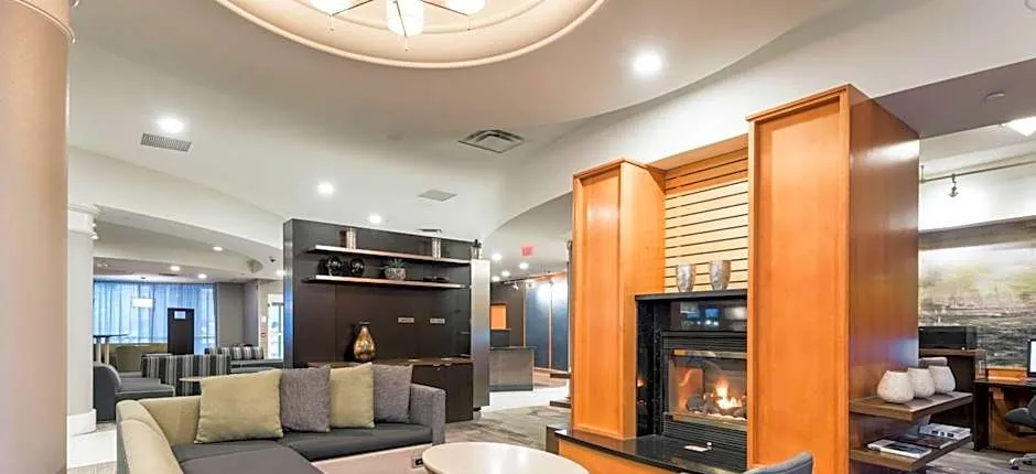 Courtyard by Marriott Toronto Vaughan