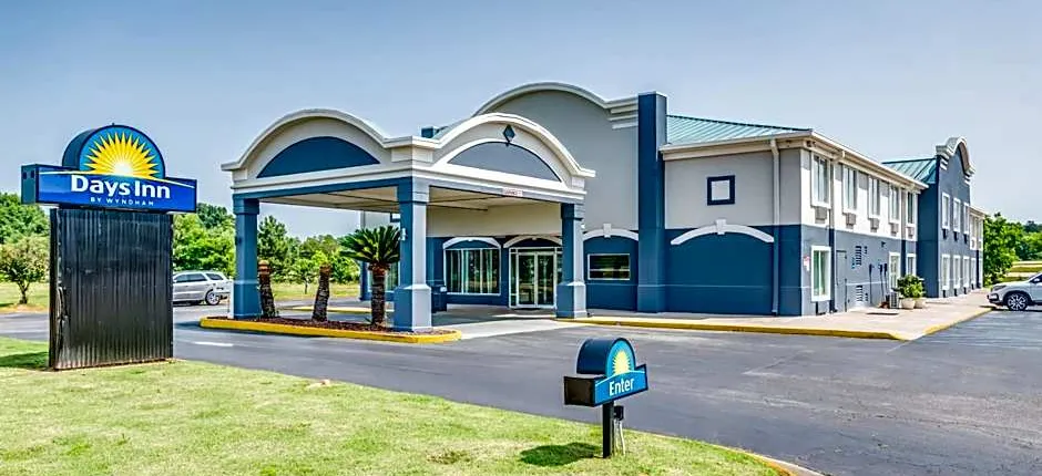 Days Inn by Wyndham Coliseum Montgomery AL