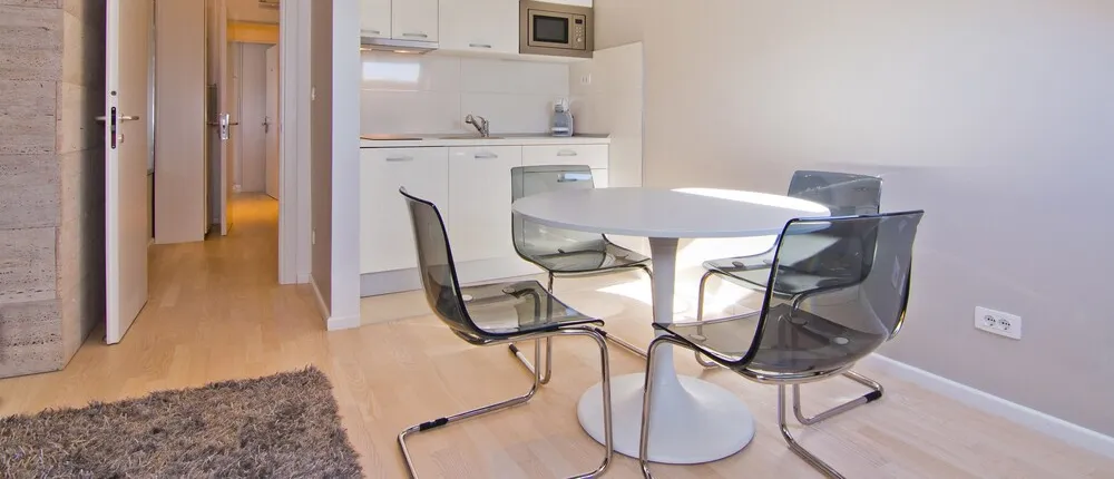 Laura Lux Suites