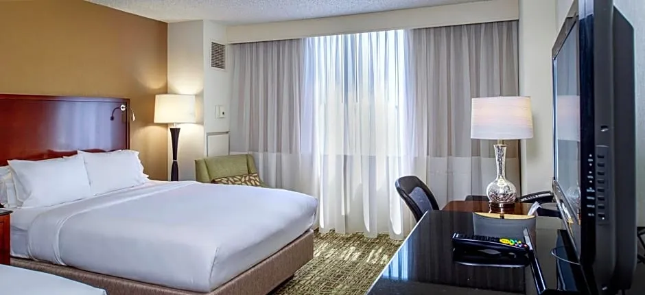Marriott St. Louis West
