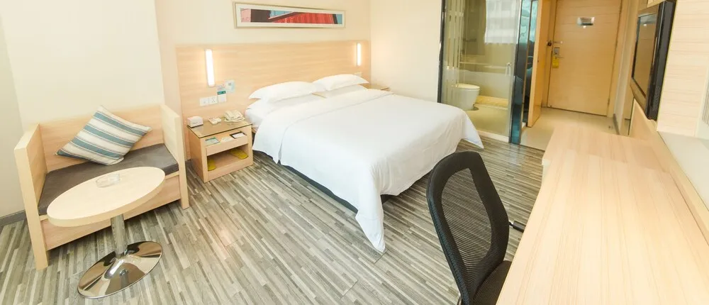 City Convenient Hotel