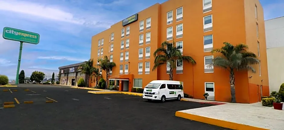 City Express Junior by Marriott Toluca Aeropuerto