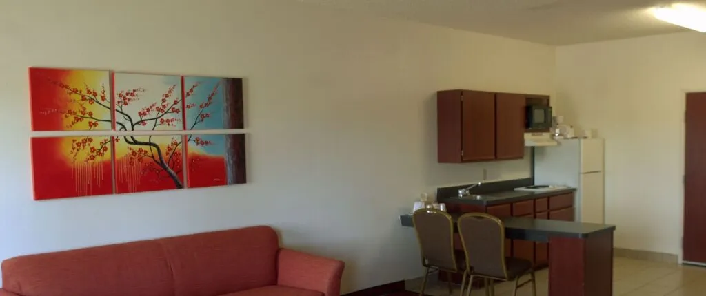 Sandalwood Studios & Suites