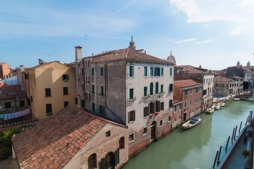 Carmini apartment